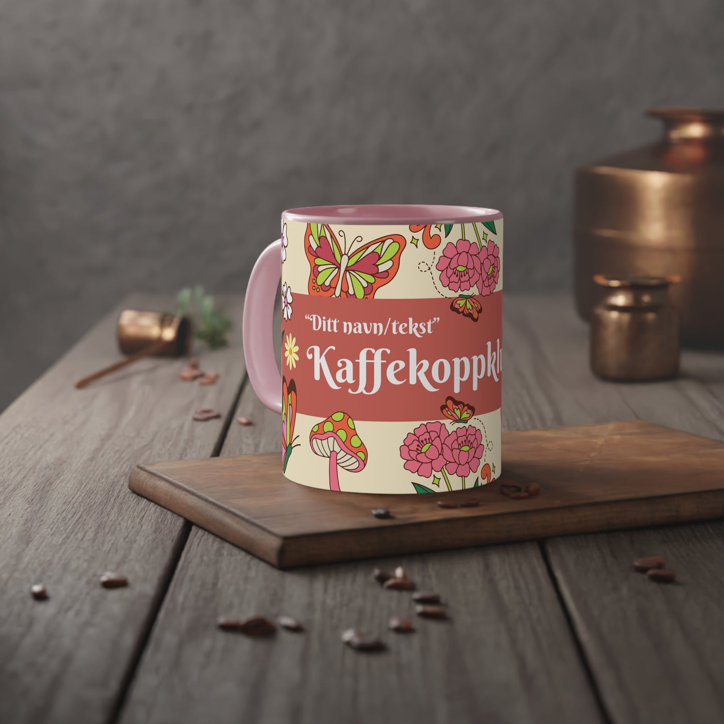 Sommerfugl - Kaffekoppklubben med ditt navn/tekst