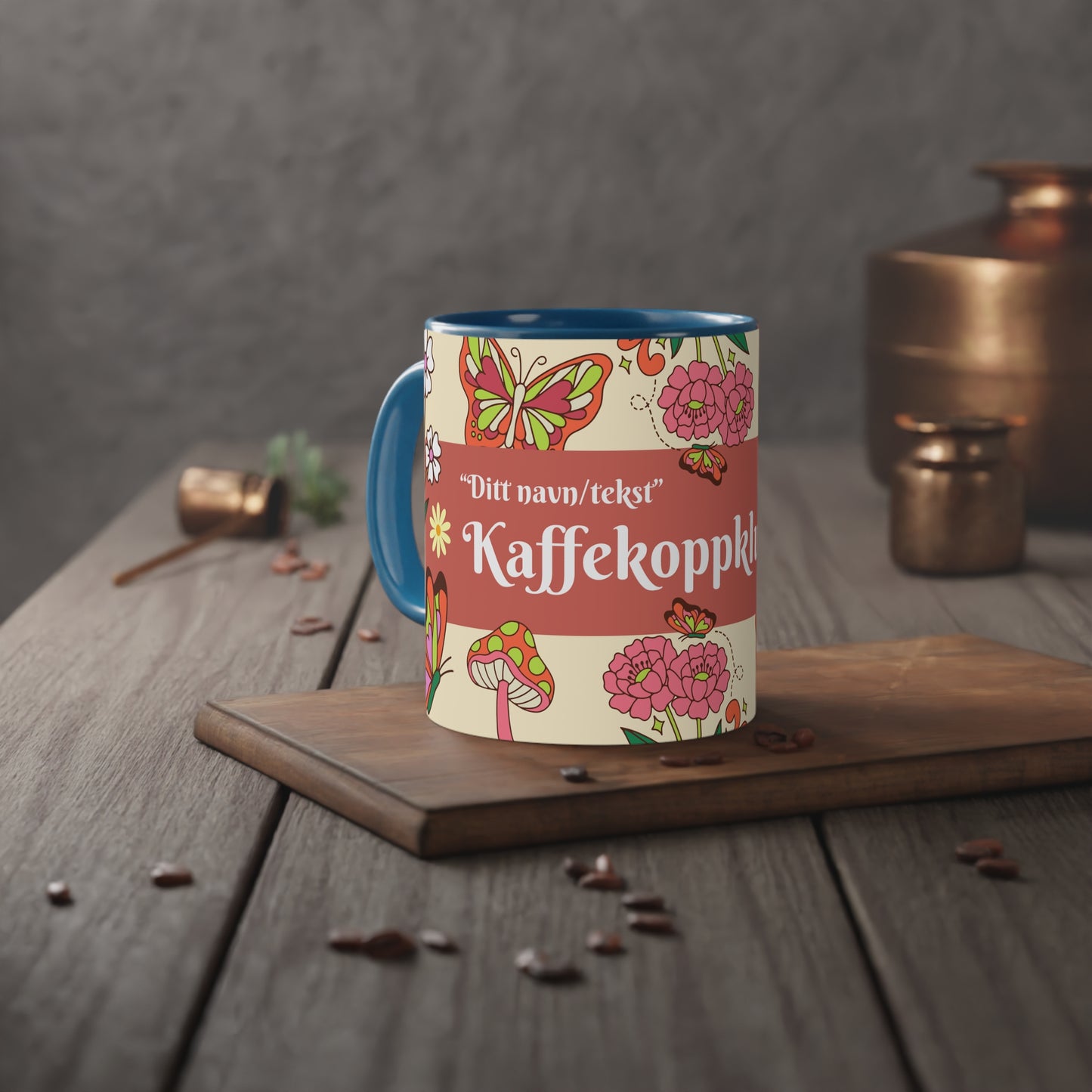 Sommerfugl - Kaffekoppklubben med ditt navn/tekst